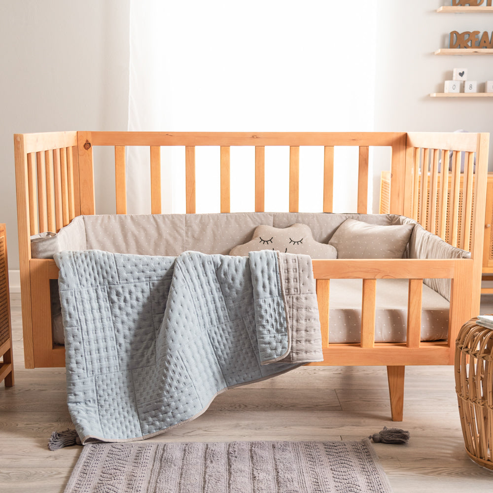 VIANNEY Edredón Para Cuna Doble Vista Con Tejido Premium Baby Voga Baby Parches