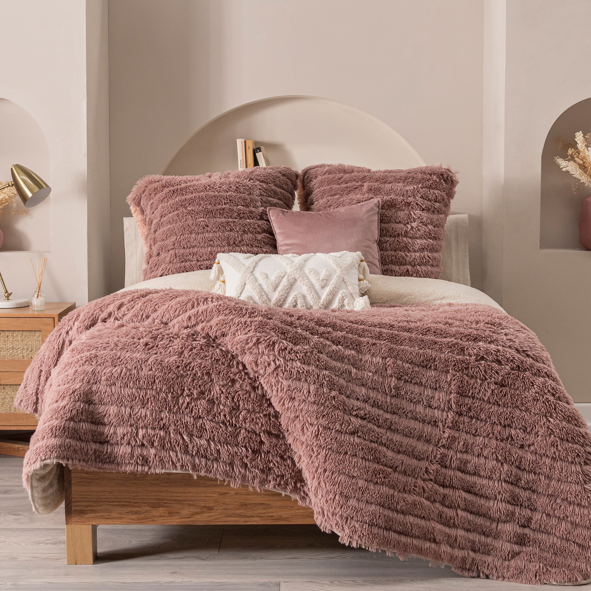 VIANNEY Cobertor De Pelo Largo Efecto Acanalado Con Interior De Borrega Premium Everest Palena