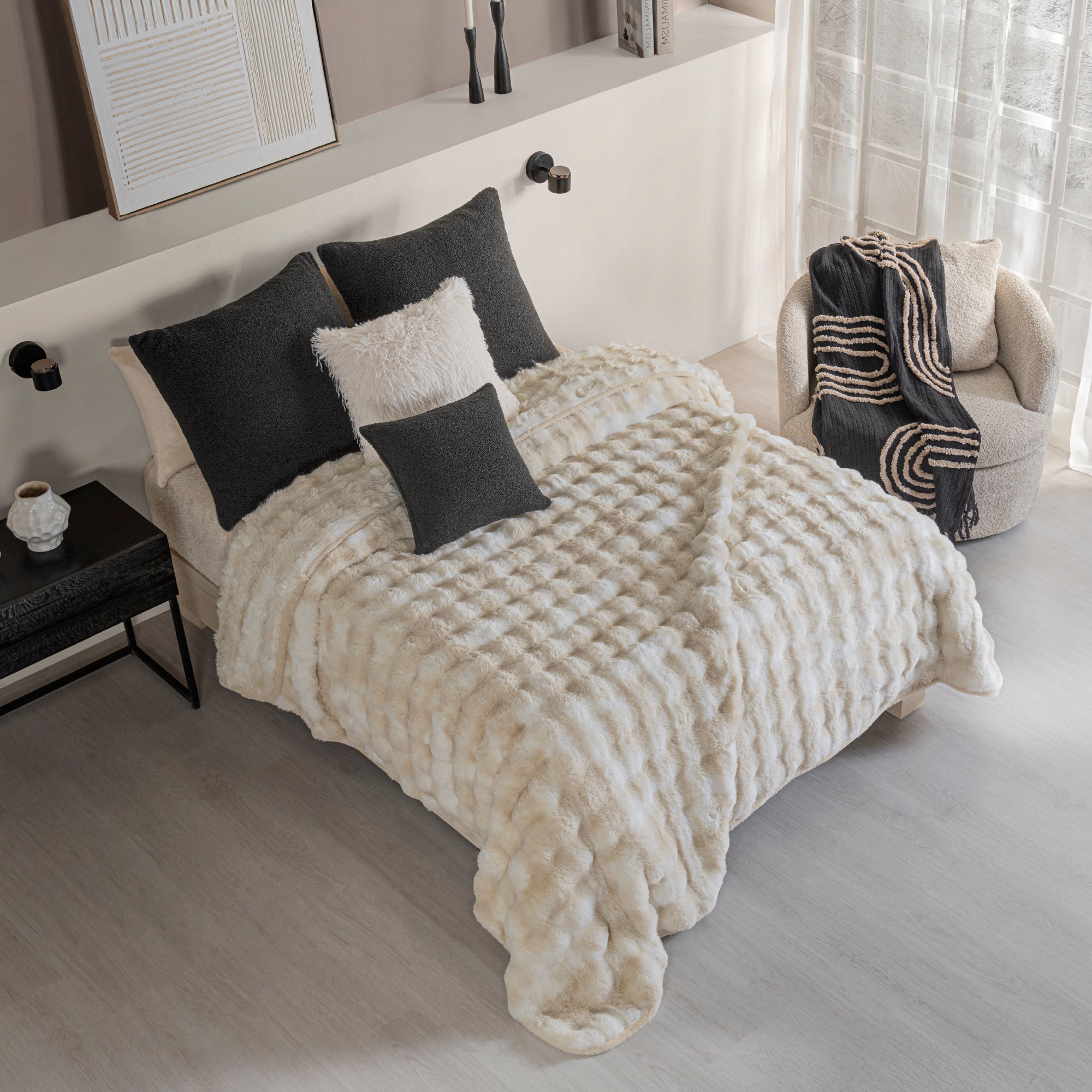 VIANNEY Cobertor Con Textura En Relieve Con Interior De Borrega Premium Everest Dublín