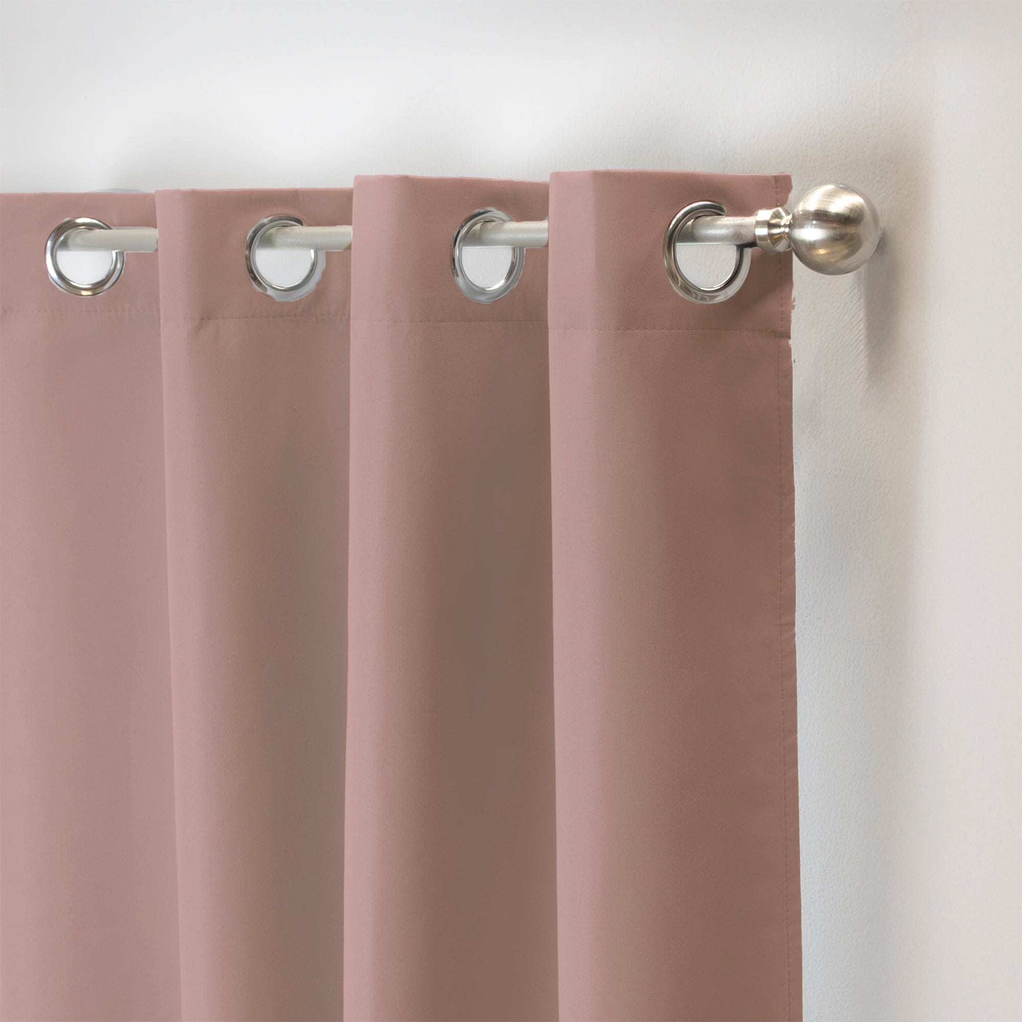 VIANNEY Set De Cortinas Blackout Con Argollas Catania Rosa